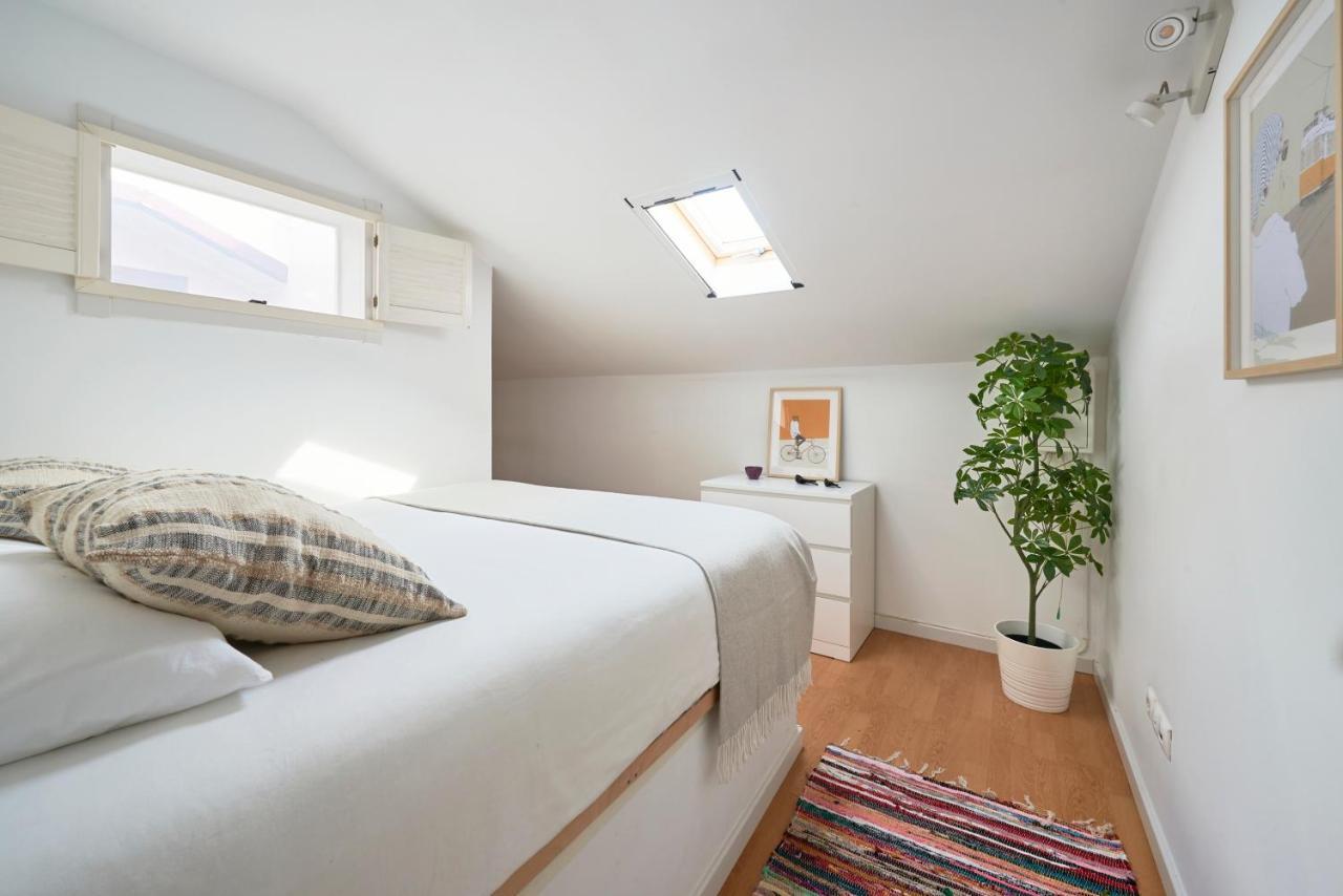 Bright Apt W Balcony, Ac, Parking, By Timecooler Lissabon Exterior foto